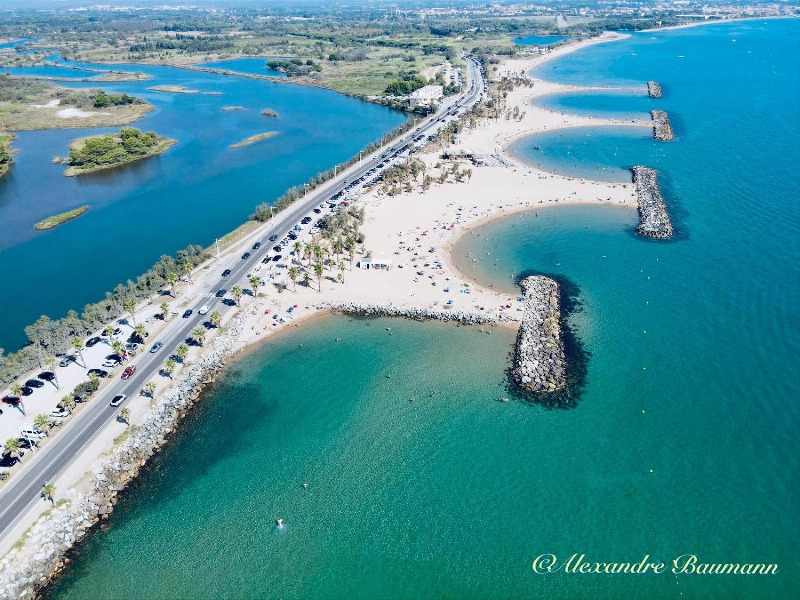 Chez Madou, T1 En Bas De Villa Et Rez De Jardin A 900M De La Mer Et Des Commerces Фрежюс Экстерьер фото